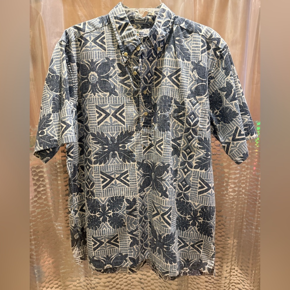Reyn Spooner Large Men button top